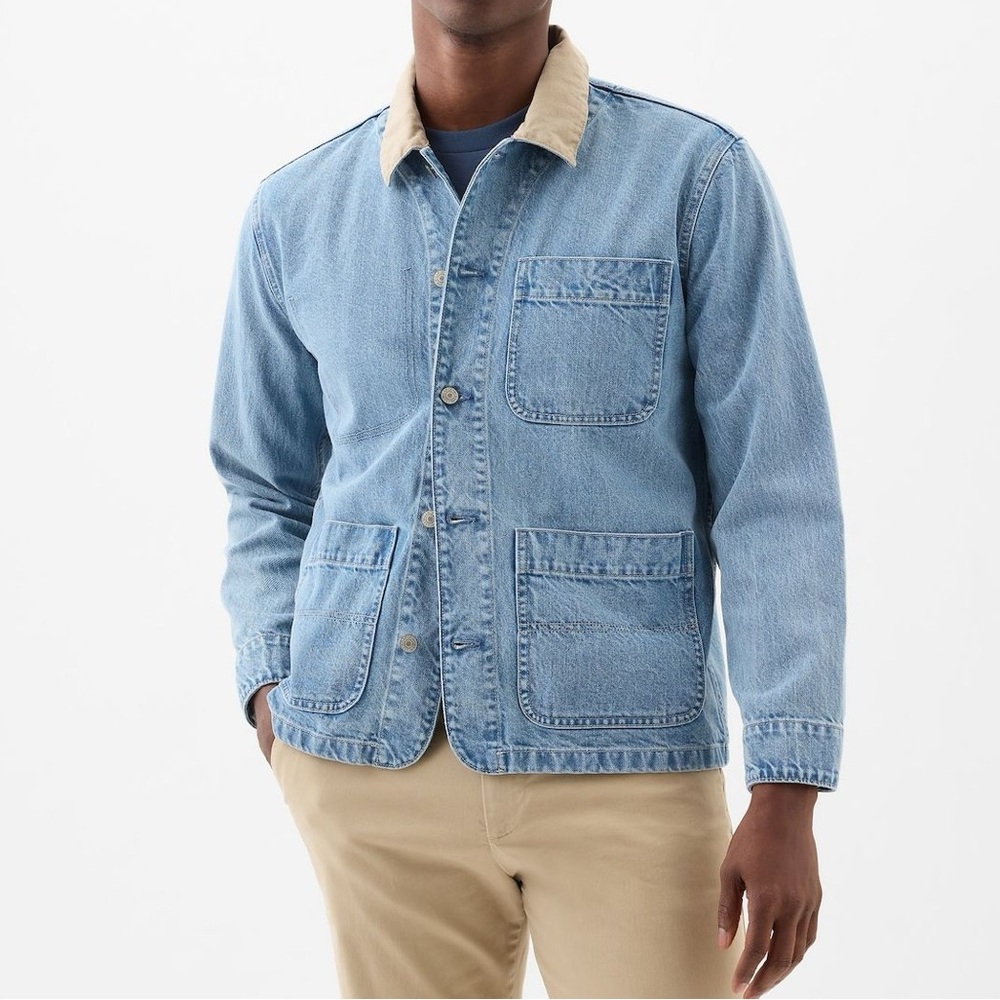 Men’s GAP denim relaxed fit chore jacket. Worn once. Perfect condition. XL